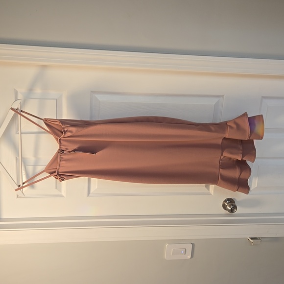 Boohoo Midi Dress - Picture 4 of 4